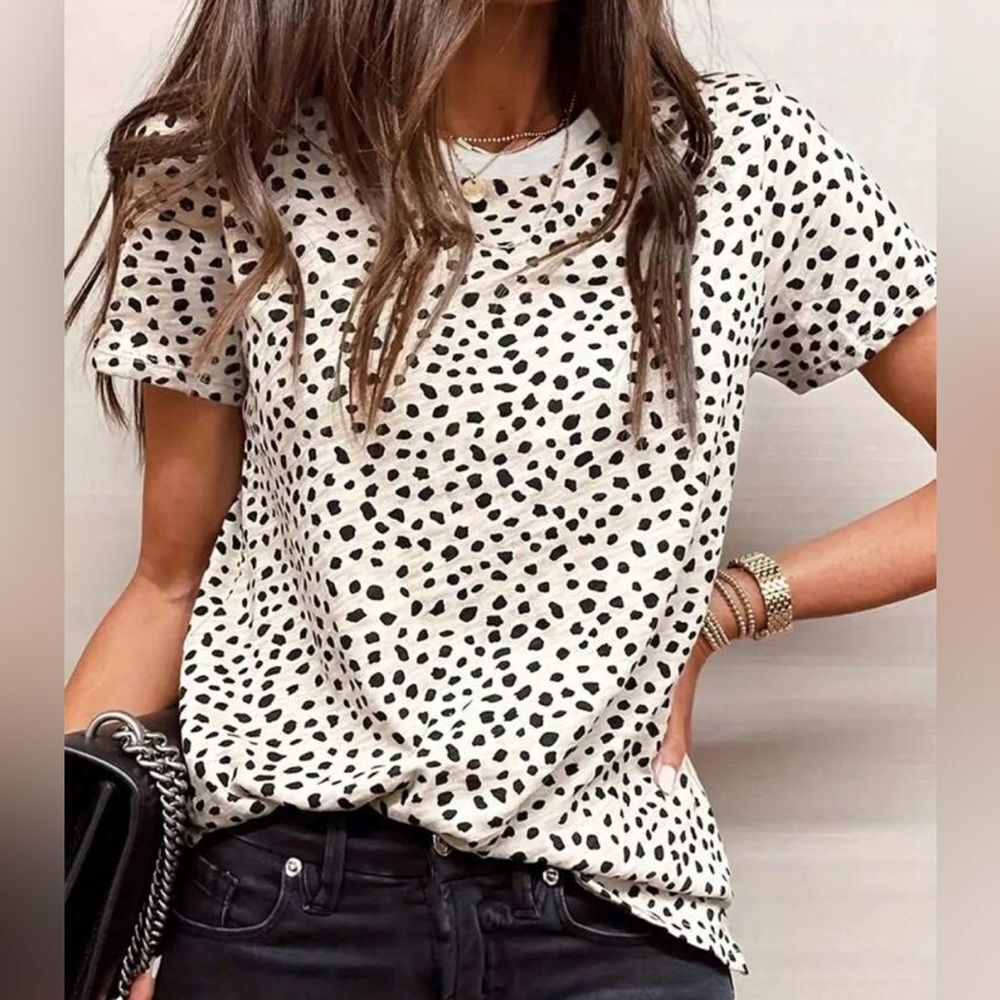 Sz XL/12 EUC Apricot Cheetah Print Tee